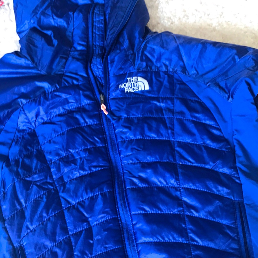Women’s XS North Face summit series jacket